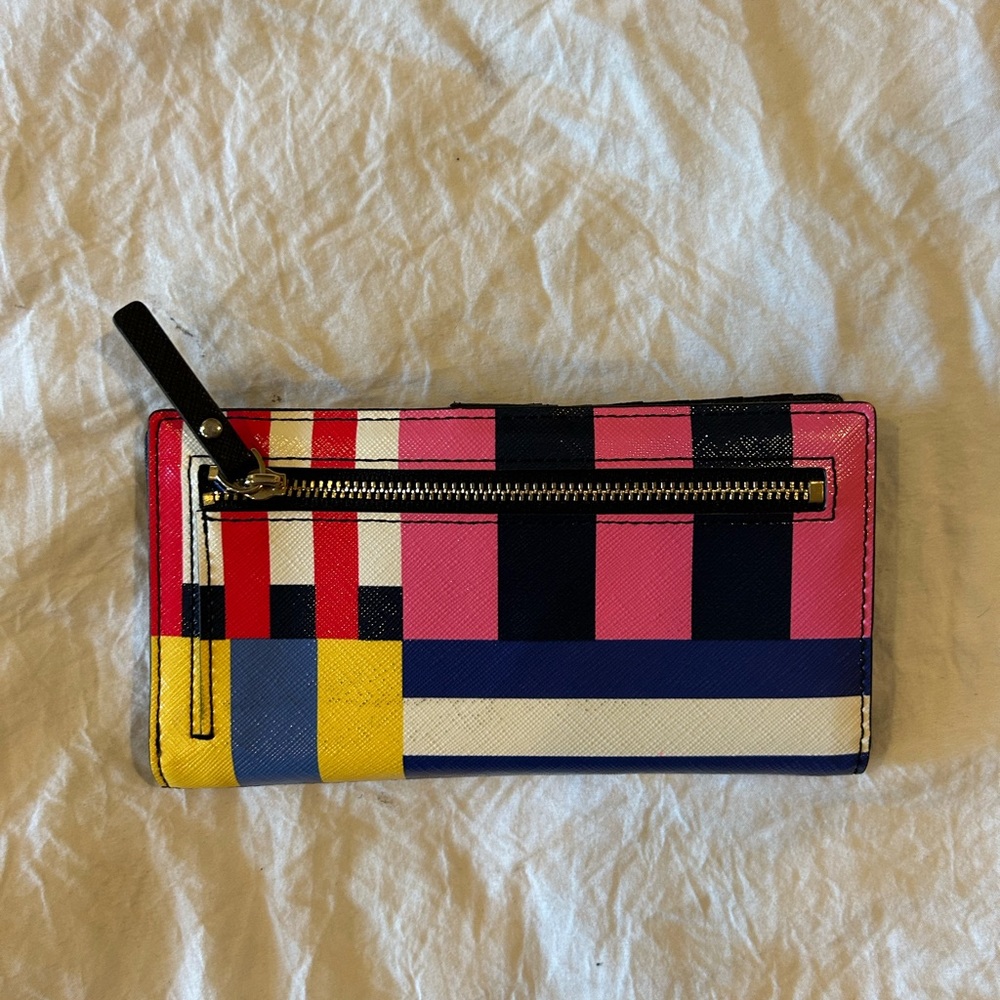 Kate Spade Wallet - Picture 4 of 5